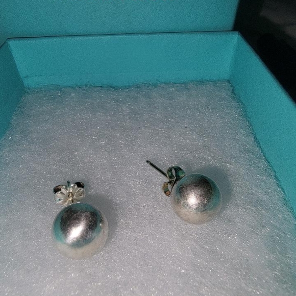 Tiffany & Co. Jewelry - Tiffany & Co Hardware Ball Earrings